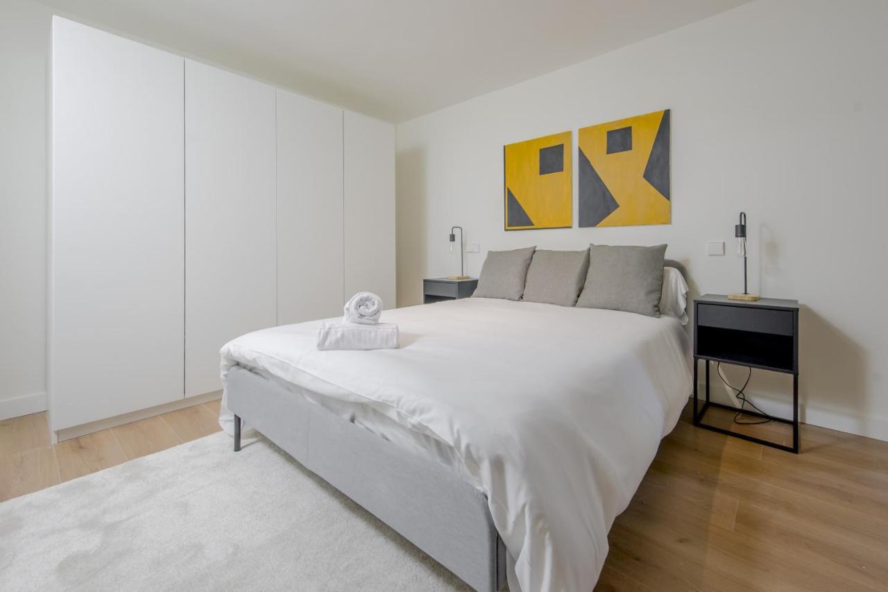 Modern Apt & Cool Interior Design En El Retiro Apartment มาดริด ภายนอก รูปภาพ