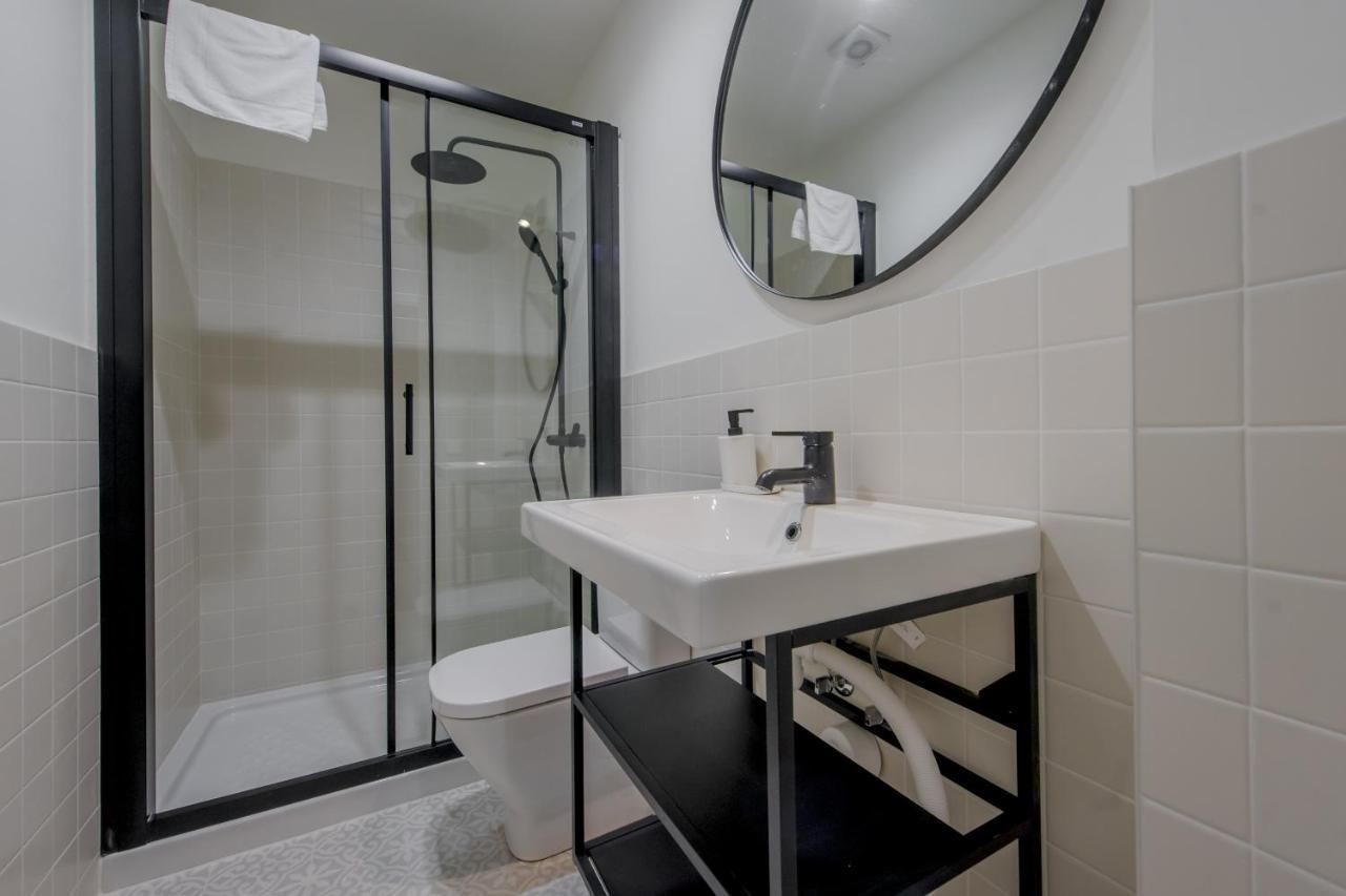 Modern Apt & Cool Interior Design En El Retiro Apartment มาดริด ภายนอก รูปภาพ